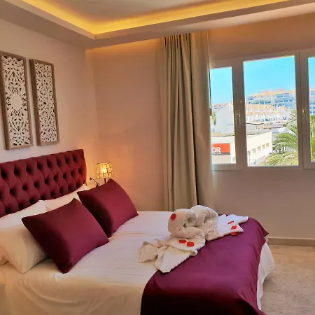 Fantastic B In Front Of The Sea & Marina Apartment Estepona