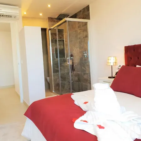 Apartment Fantastic B In Front Of The Sea & Marina
