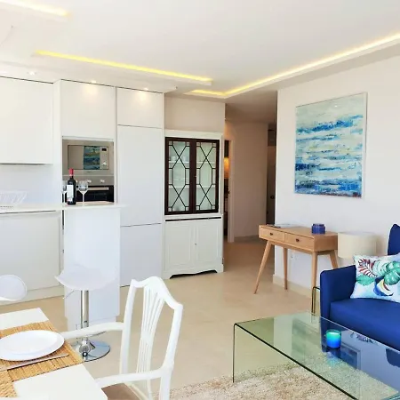 Apartment Fantastic B In Front Of The Sea & Marina Estepona