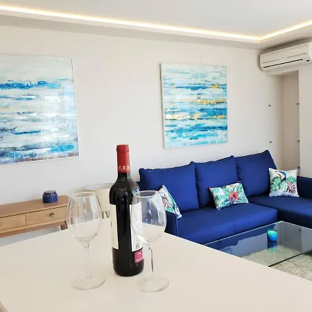 Apartment Fantastic B In Front Of The Sea & Marina *