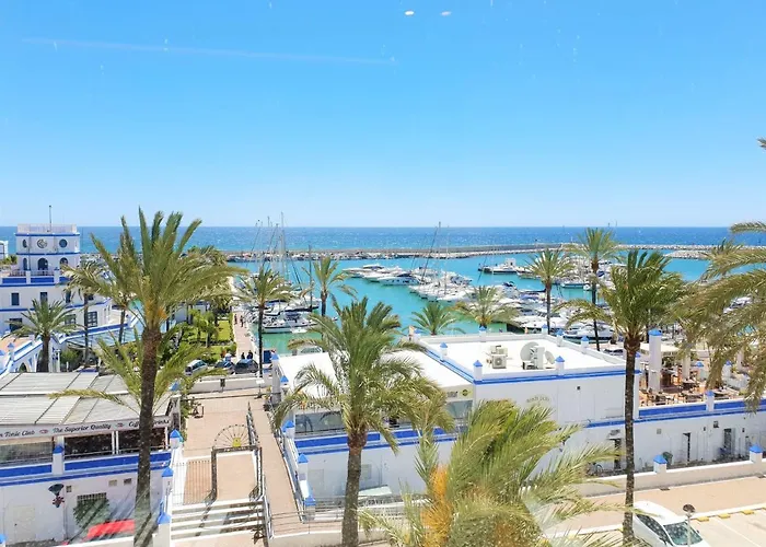 Fantastic B In Front Of The Sea & Marina Estepona