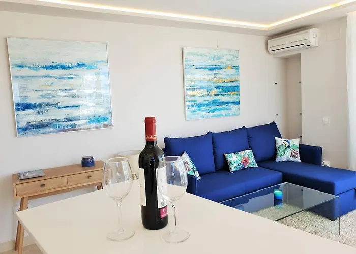 Apartment Fantastic B In Front Of The Sea & Marina *